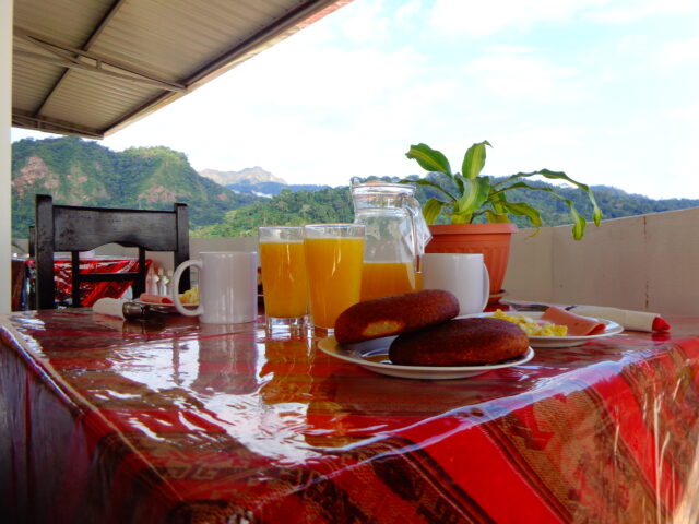 DESAYUNO HOTEL